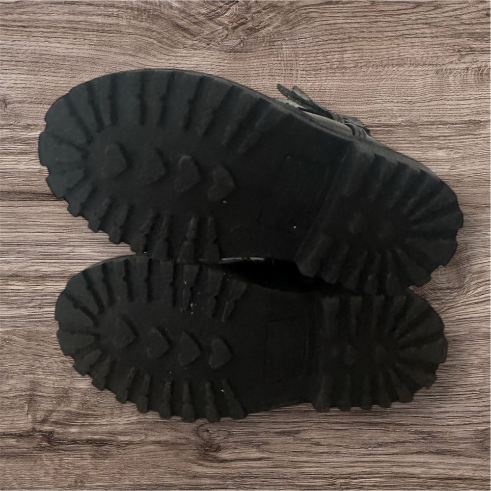 Seychelles Shiny Black Kids Boots - Picture 3 of 7